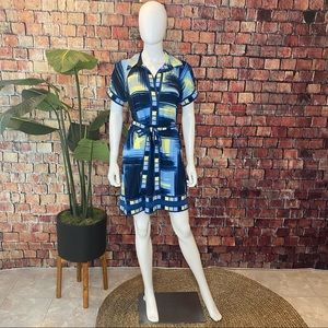 Brand: BCBGMaxazira Size: Medium Color: Multicolor dress Like new.